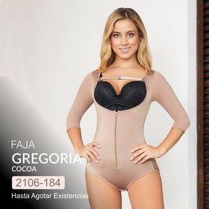 Una faja q ayuda a moldear tu figura y comprime tu abdomen
